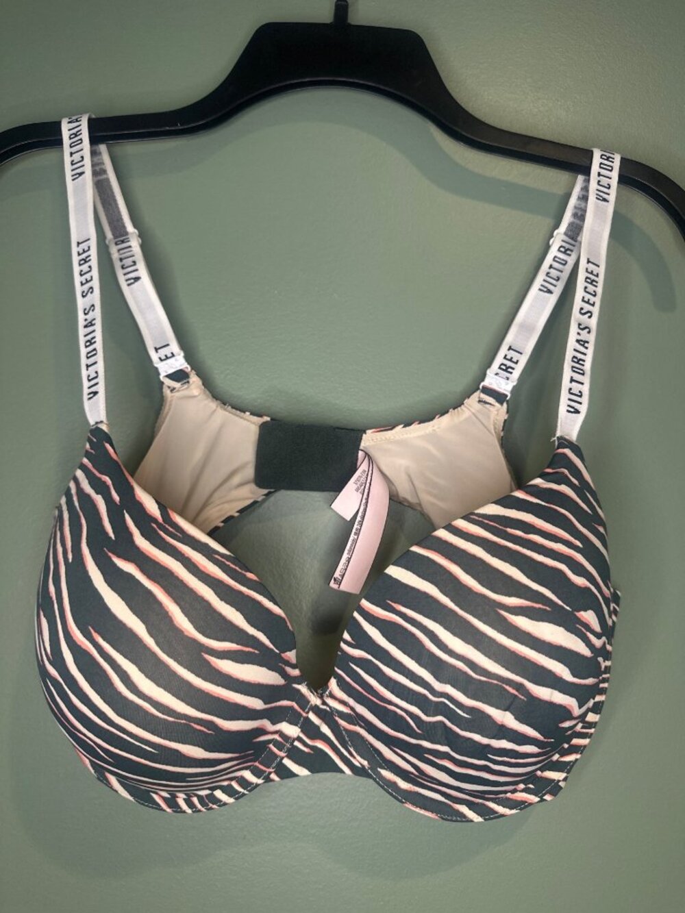 Victoria's Secret 38C Zebra Animal Print T Shirt Push Up Bra Logo Strap Sexy